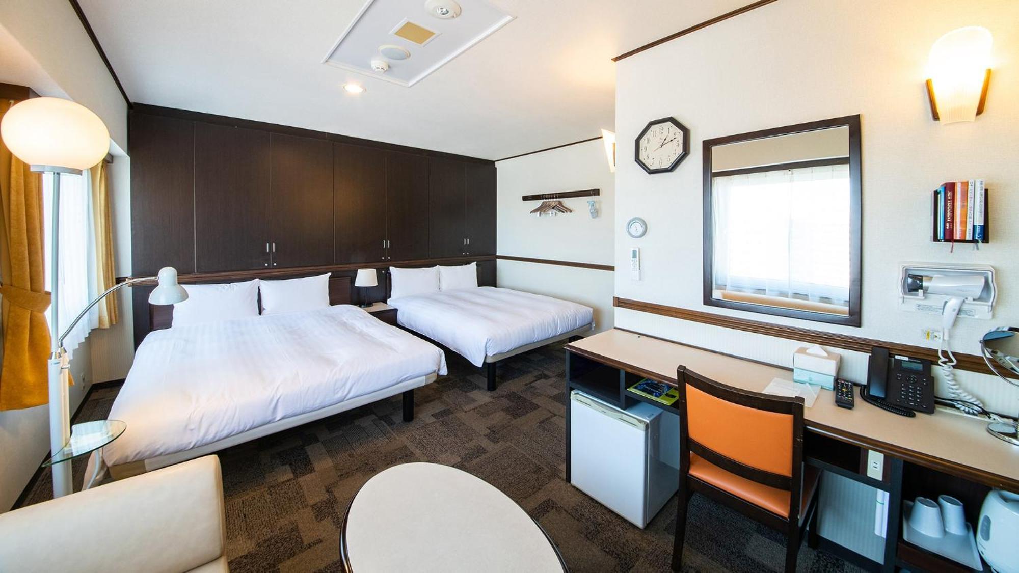Toyoko Inn Tokyo Fussa Ekimae Higashi Guchi Hamura Екстериор снимка